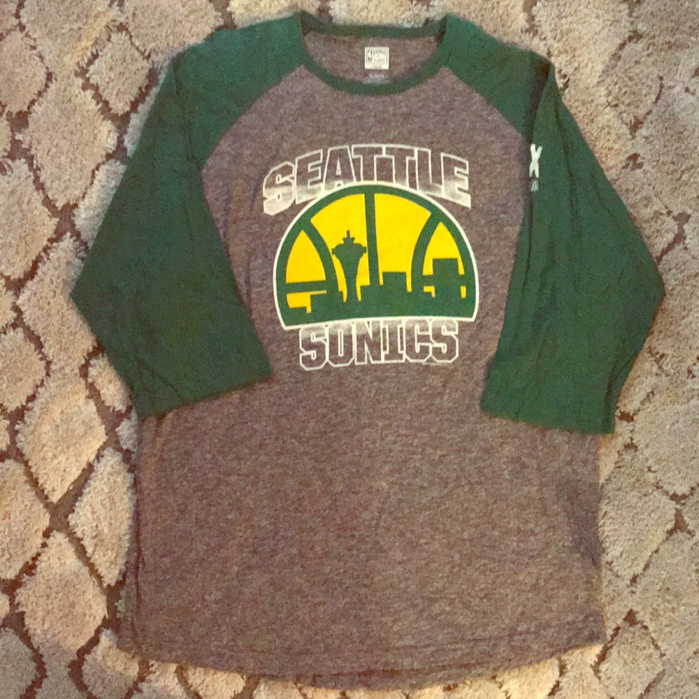 Seattle Sonics shirt